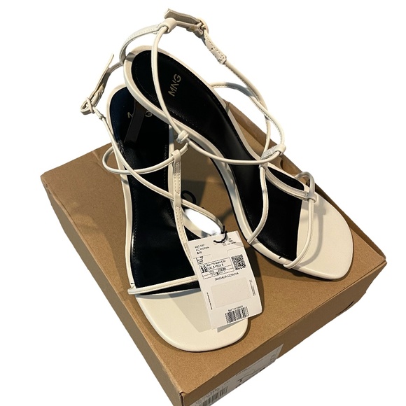 NIB Mango Criss-Cross Strappy Sandals In Ivory Size 38 (7.5) - Picture 5 of 8